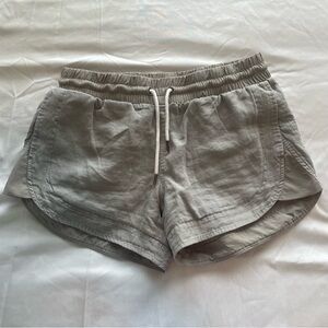 Athleta Beachside Bali Linen Short Gray Women’s 6